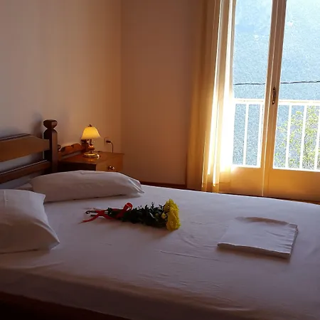 Epic בית הארחה